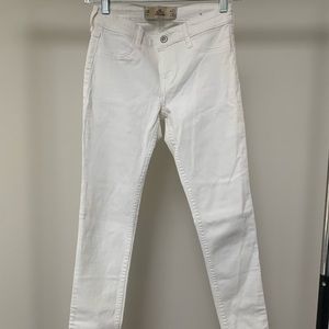 White hollister jeans